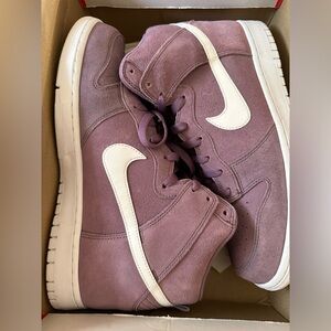 Nike Dunk High Violet Dust